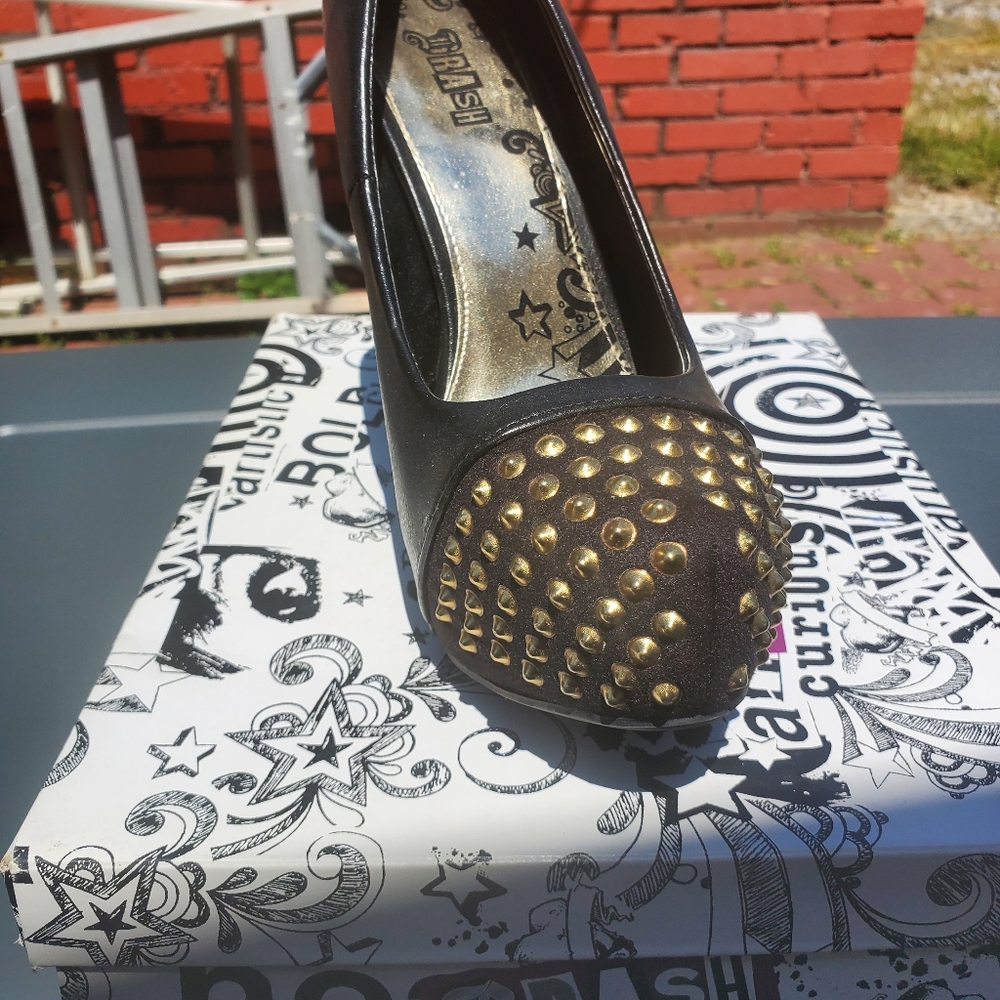 Black studded shoe